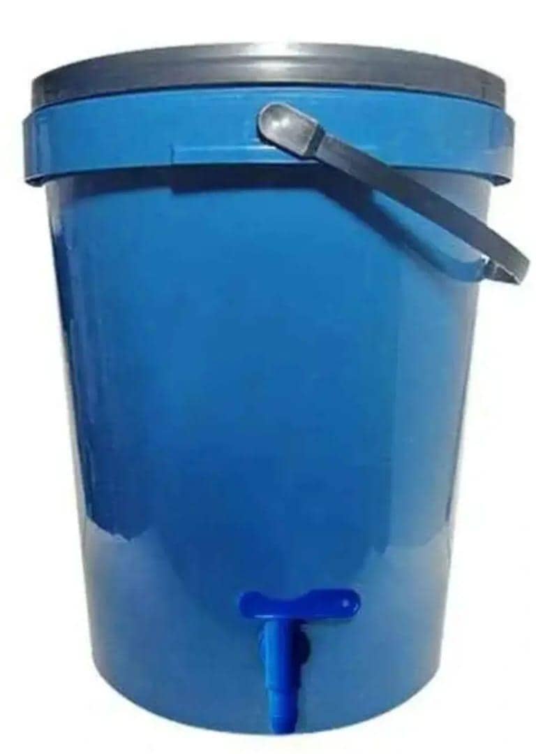 20L tapped bucket